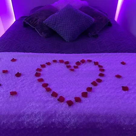 Cosyfull Centre Jacuzzi ルーアン