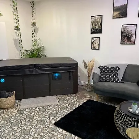 Cosyfull Centre Jacuzzi Ruan