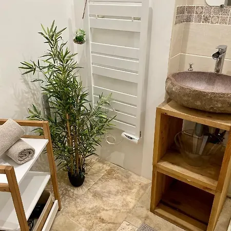 Cosyfull Centre Jacuzzi ルーアン